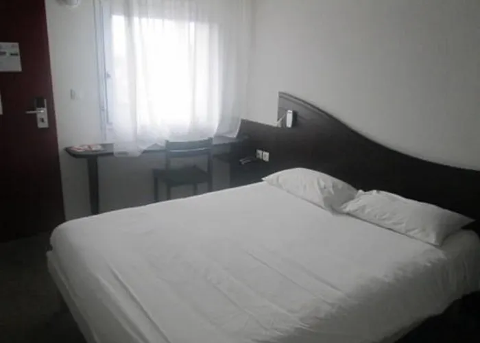 Enzo Hotels Quimperle By Kyriad Direct